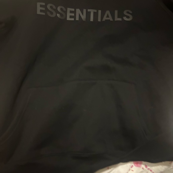 Essential hoodie - Picture 6 of 7